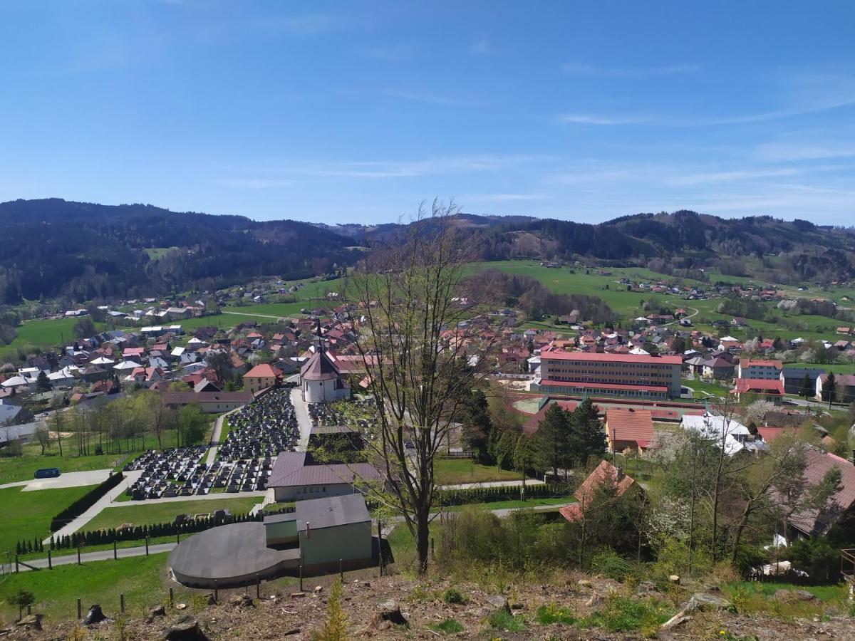 Chata na Poskle u lesa s výhledem Hutisko Exteriér fotografie